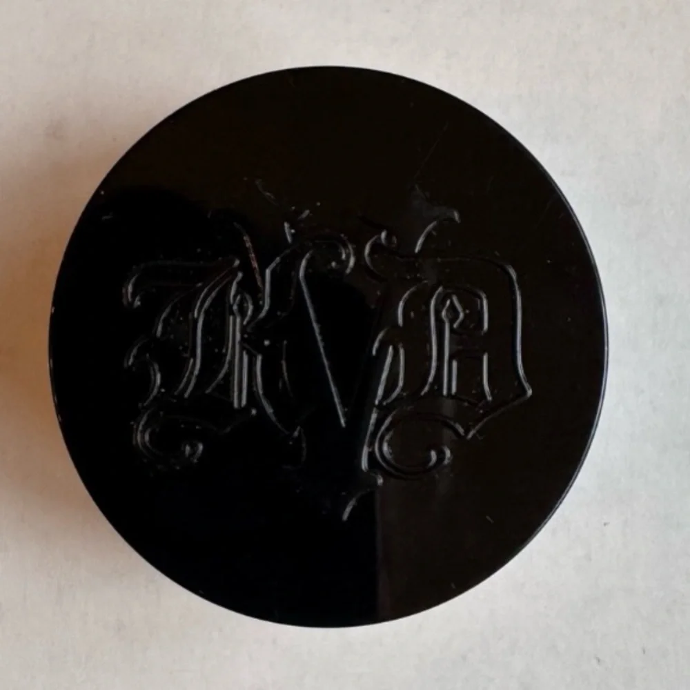 KVD Beauty Lock-It Setting Powder w/Puff - 5.4g/0.19Oz - NEW WITH SEAL